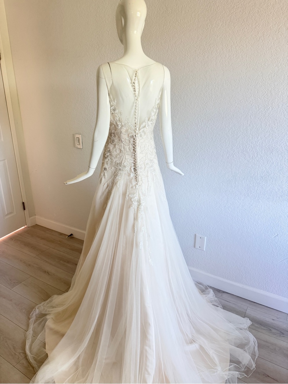 Ivory Lace & Tulle A-Line Bridal Gown - Picture 10 of 10